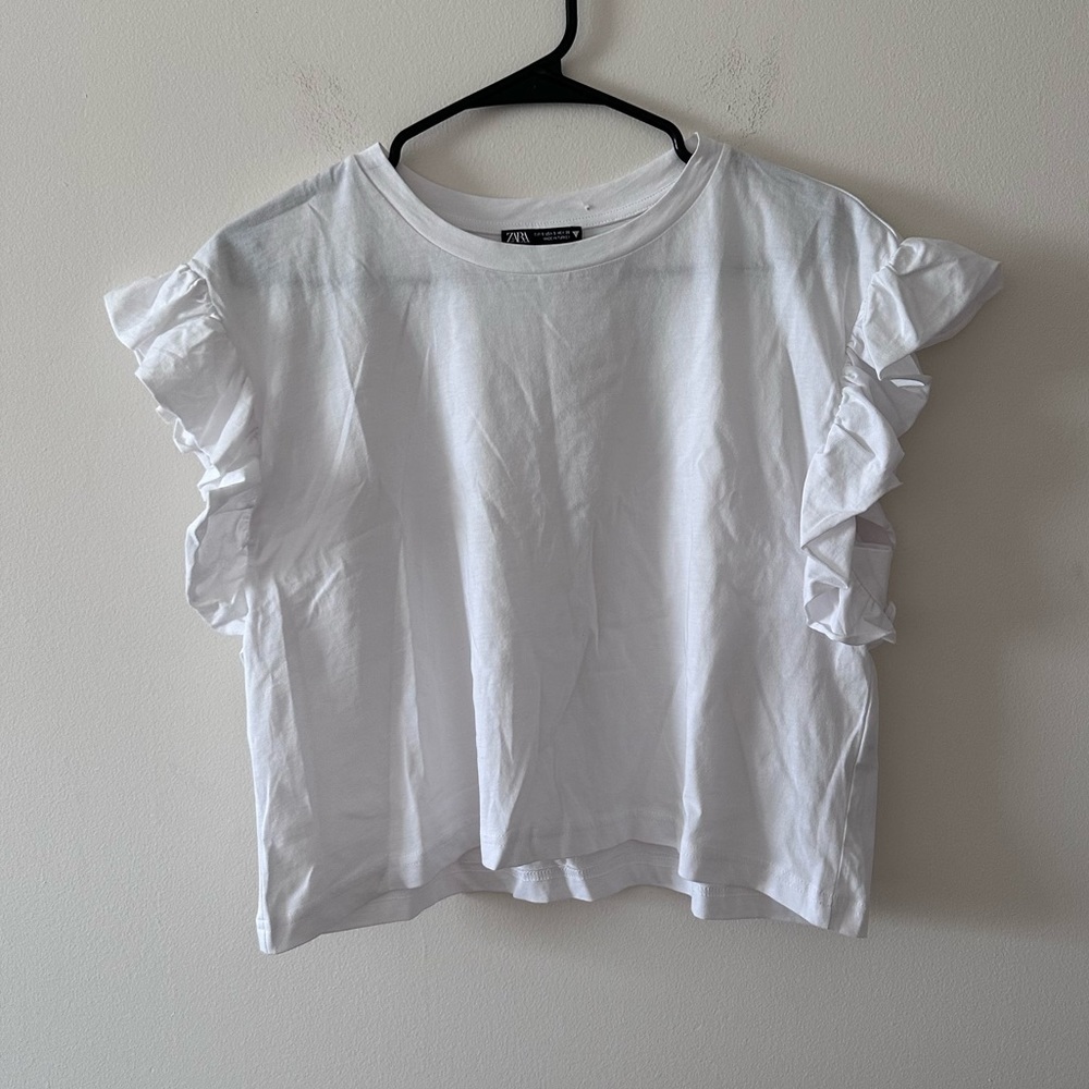 Zara Womens white ruffle sleeve top size small